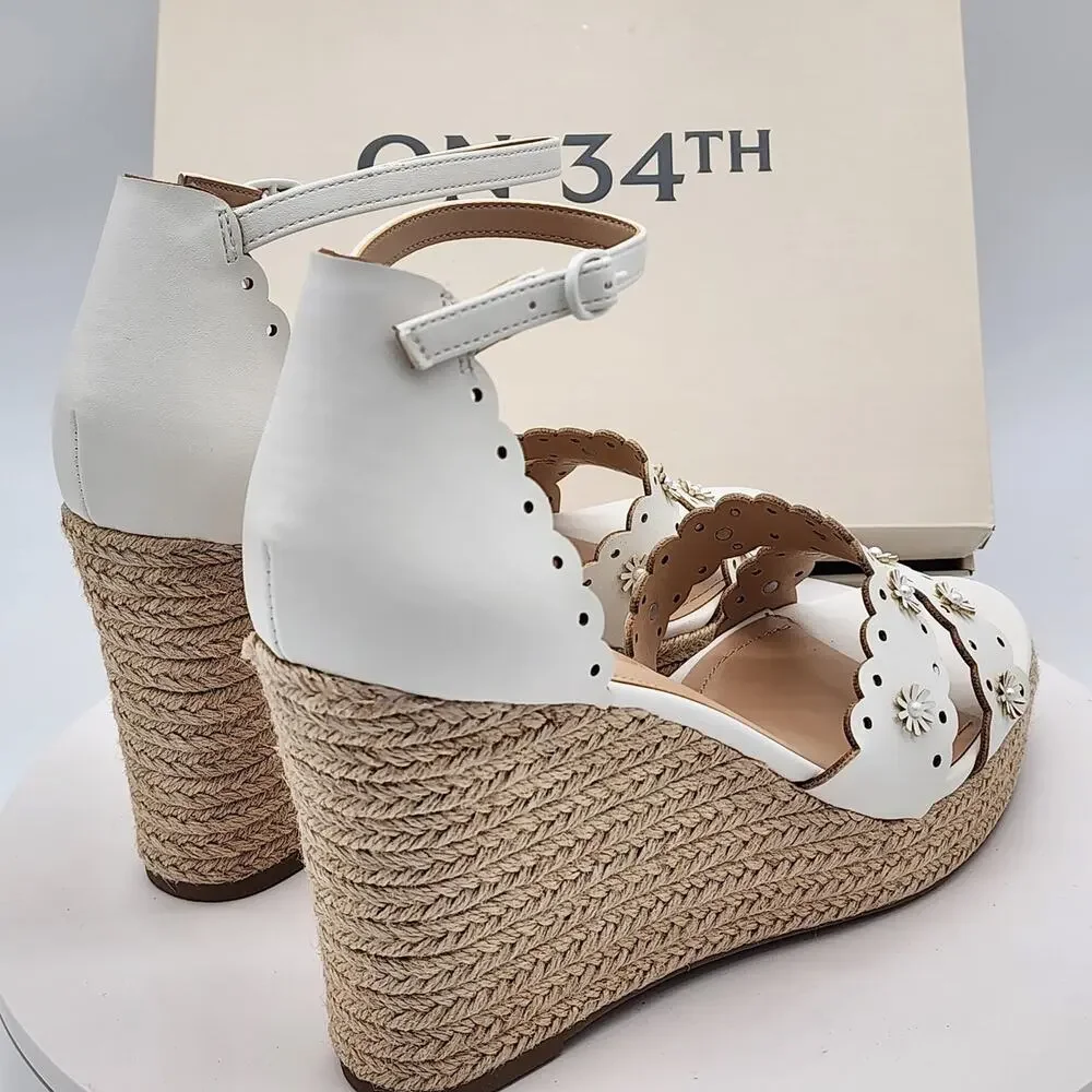 NEW - On 34th Theodore EP White Linen Floral Espadrille Wedge Sandals Size 8.5 M